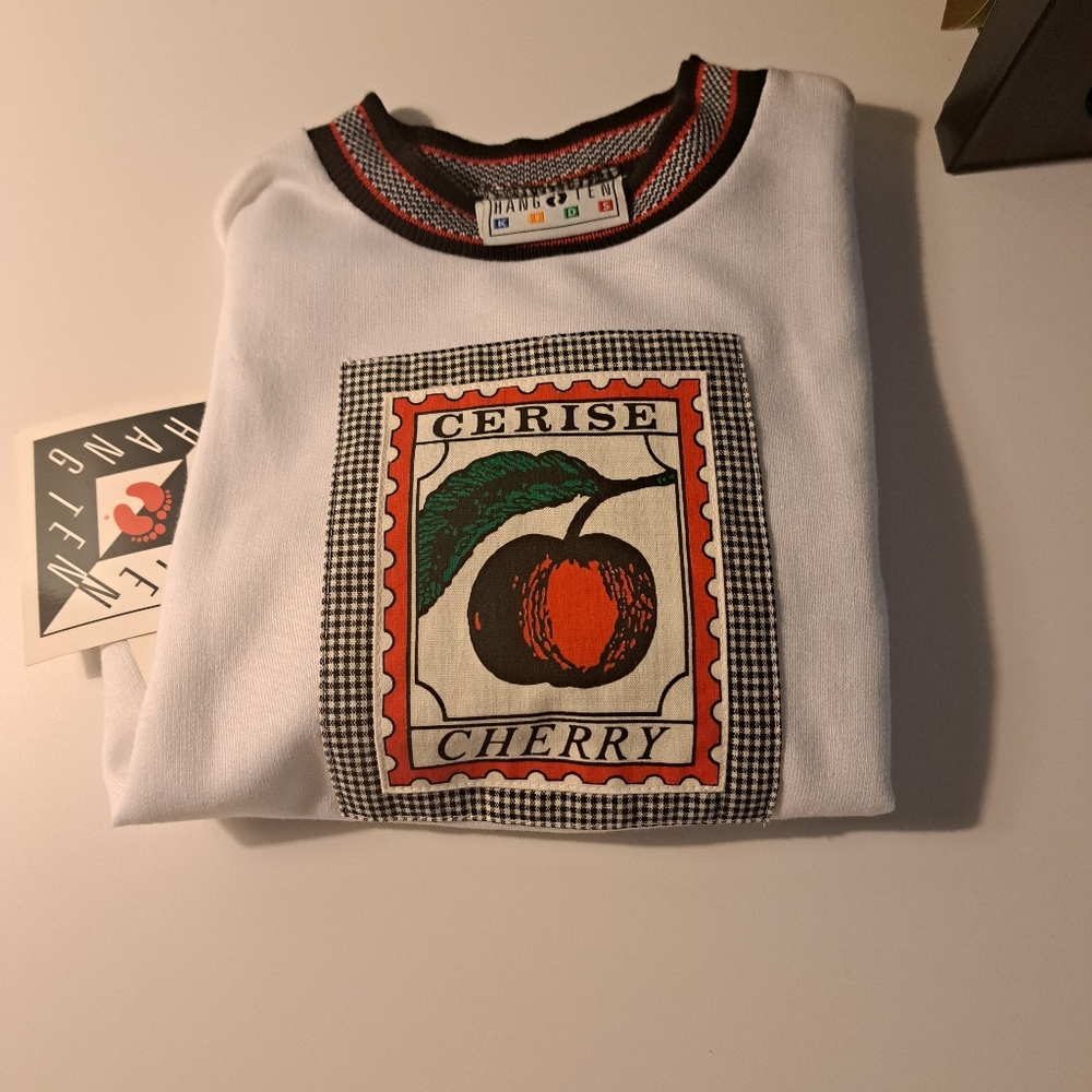 Adorable sweater 2T